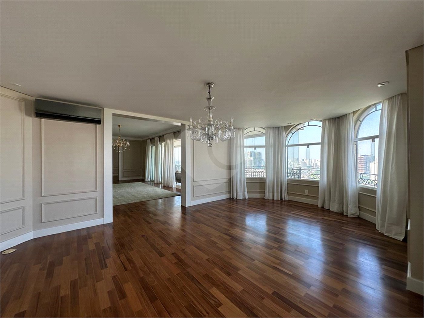 Apartamento para alugar com 4 suítes em Jardim Fonte do Morumbi, São Paulo, SP