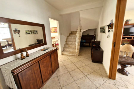 Casa à venda com 3 quartos, sendo 1 suíte, em Granja Julieta, São Paulo, SP