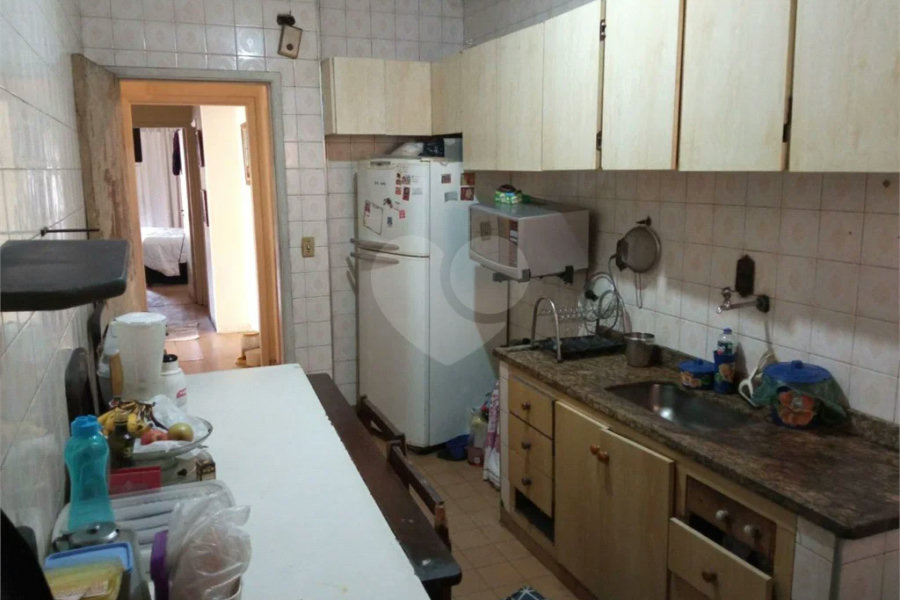 Agende a sua visita e venha conhecer este excelente imóvel.