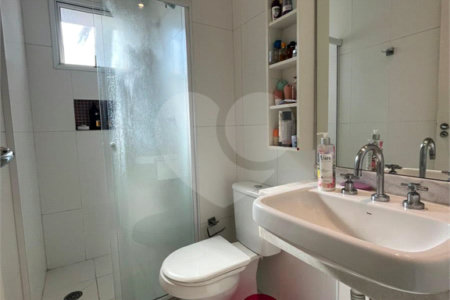 Vista definitiva para o verde, varanda gourmet integrada e um dos apartamentos mais exclusivos da Vila Mariana