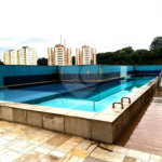 Apartamento à venda com 38m² e 1 dormitório, localizado no bairro Jardim Flor da Montanha.