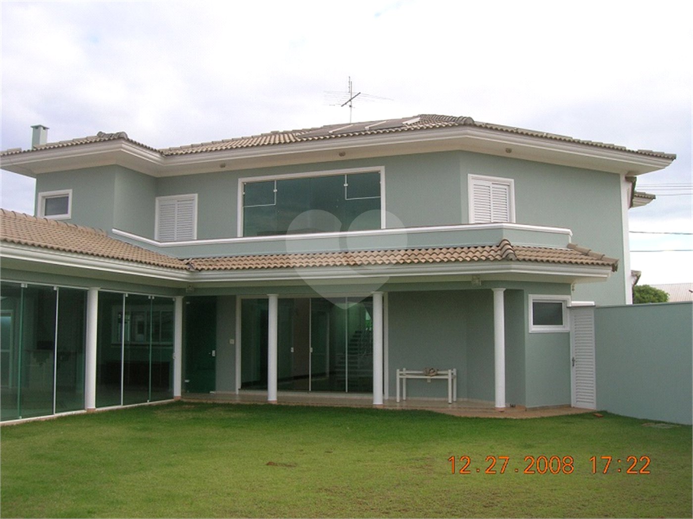 Casa no Condomínio Damha I