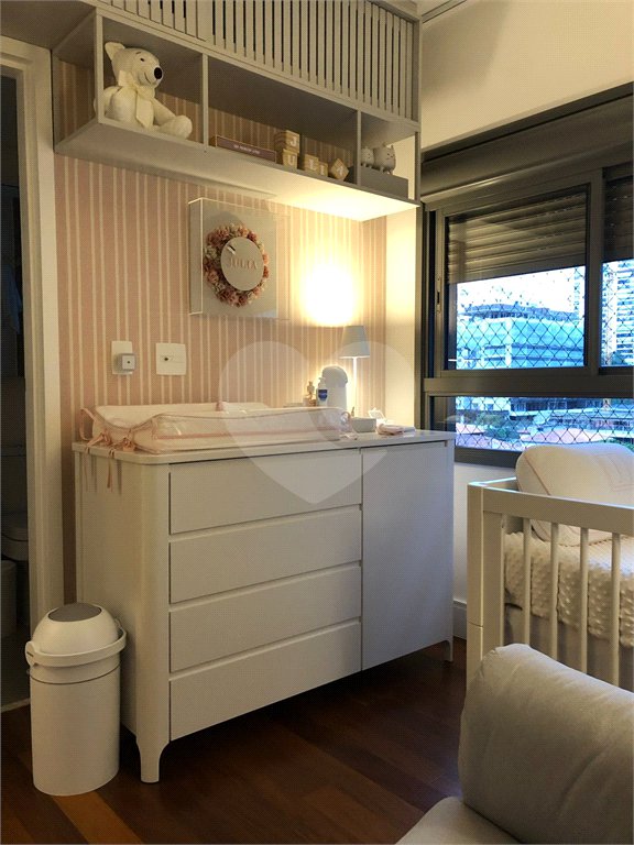 Apartamento á venda - Brooklin
