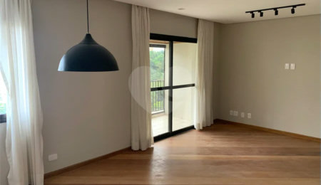 Apartamento para alugar com 4 quartos, sendo 2 suítes,  em Vila Andrade, São Paulo, SP