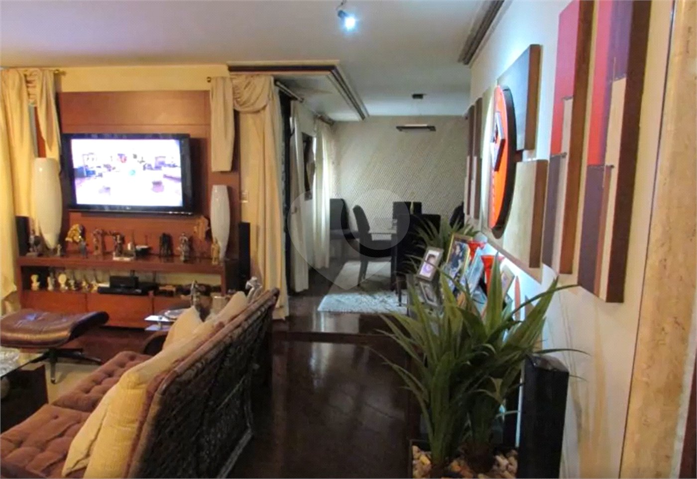 APARTAMENTO COM 4 DORMITÓRIOS E 4 VAGAS À VENDA NA MOOCA