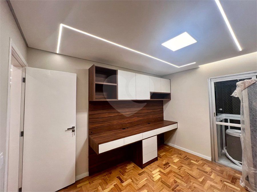 Apartamento à venda com 3 quartos, sendo 1 suíte, em Alto da Boa Vista, São Paulo, SP