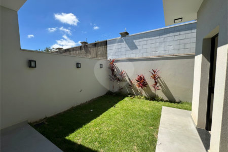 Casa Nova à Venda no Condomínio Villeneuve, São Carlos