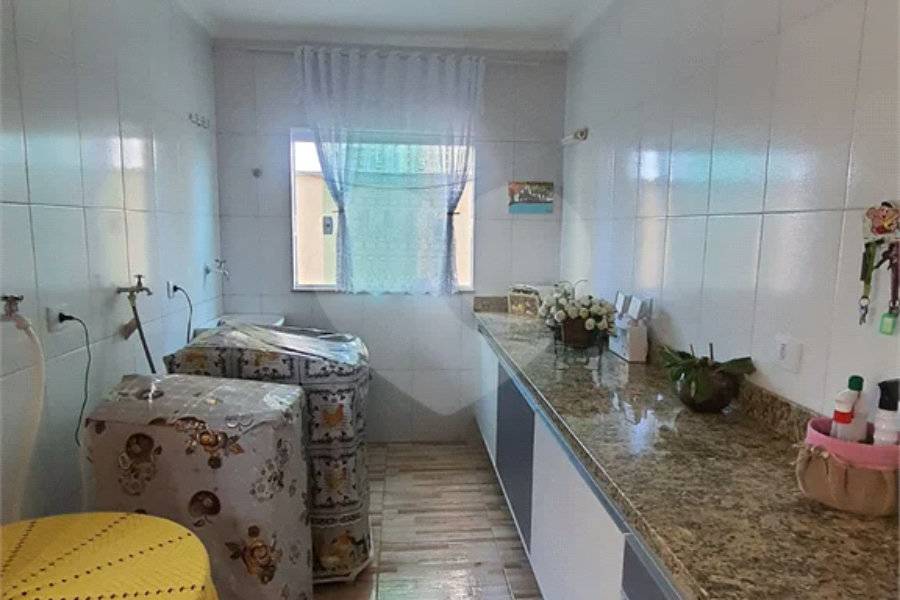 Casa térrea em Pirituba com 30 vagas!!!