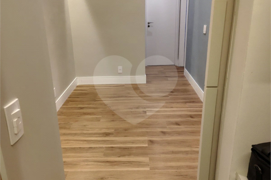Apartamento Novo à Venda no Paraíso com 35m², Suíte e Próximo ao Metrô