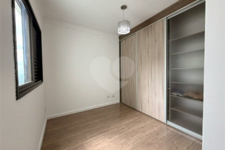 Apartamento para venda no Residencial Piazza Della Fontana com 3 quartos e 1 vaga.