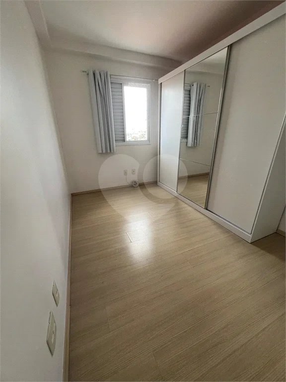 APARTAMENTO de 2 quartos (1 suíte) á venda em Santo André, 75m², 2 garagens fixas e cobertas, é entrar e morar!