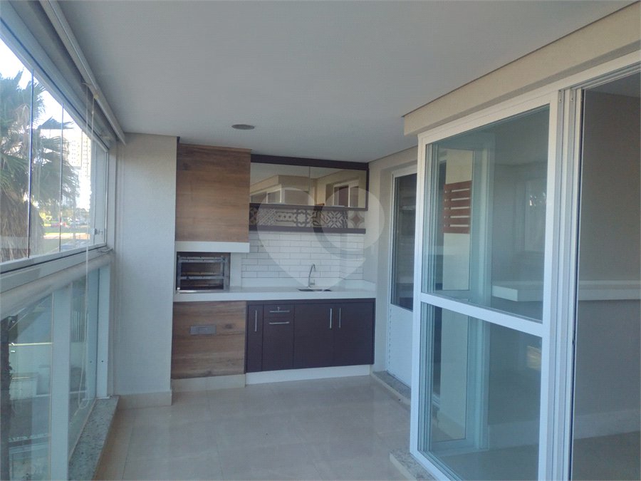 Apartamento á venda no Condomínio Edifício Murano