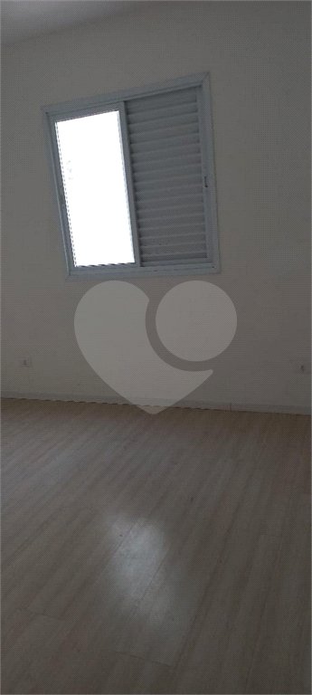Apartamento com sacada - metrô Tucuruvi - NOVO