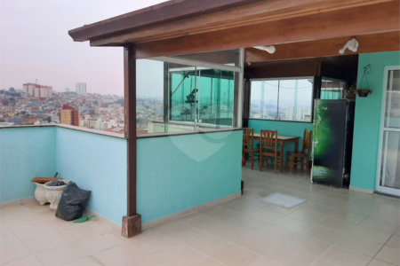 Apartamento com 125 m², 2 quartos (1 suíte) e 2 vagas de garagem à venda no bairro Nova Gerty em São Caetano do Sul