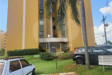 Apartamento à Venda no Residencial Itamaracá