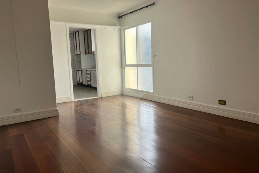 Apartamento à venda com 3 quartos, sendo 1 suíte,  em Santana, São Paulo, SP