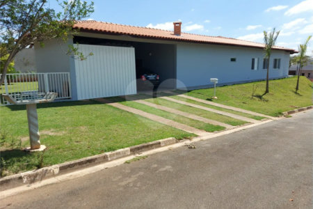 Casa de Alto Padrão no Residencial dos Lagos em Itupeva SP