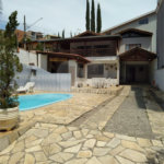 Casa com 3 dormitórios para locação, 222 m² - Vila Borghesi - São Roque/SP