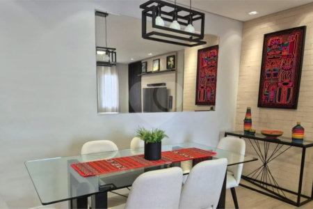 Apartamento reformado de 92 m² no Baeta Neves, com 2 dormitórios, 1 suíte, sala ampliada, área gourmet, 2 vagas, planejados e lazer completo.