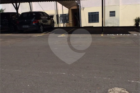 Apartamento no Romeu Santini.