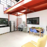 Casa no TREMEMBÉ Casa Estilo Rústico Industrial - JD GUAPIRA - CONDOMÍNIO FECHADO
