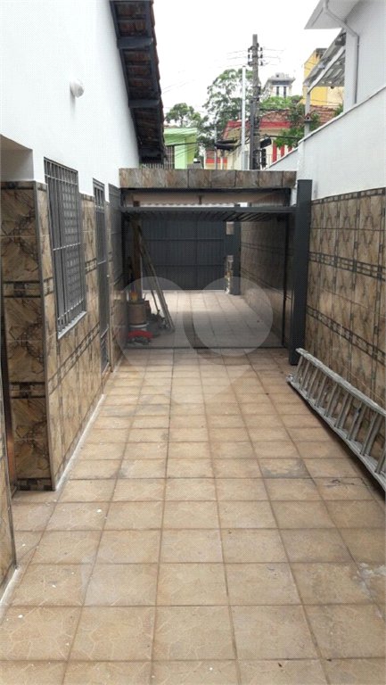 Casa Térrea à venda ou para alugar com 4 quartos, sendo 1 suíte, em Jardim Aeroporto, São Paulo, SP