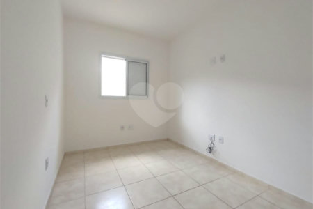 CASA TÉRREA EM ATIBAIA 2 DORMITÓRIOS EM CONDOMÍNIO FECHADO
