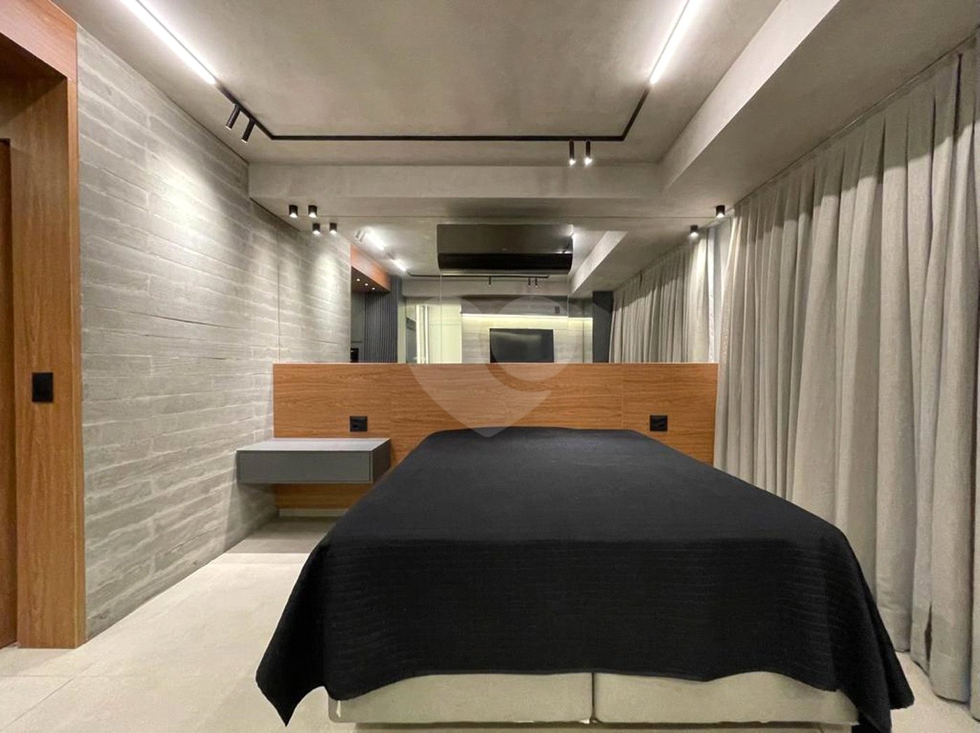 MOEMA - STUDIO 38 m², novo. Pronto para personalizar. Condomínio alto padrão lazer completo.
