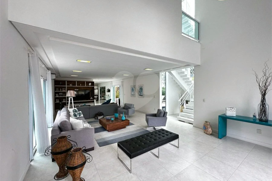 Casa à venda com 5 suítes em Riviera de São Lourenço, Bertioga, SP