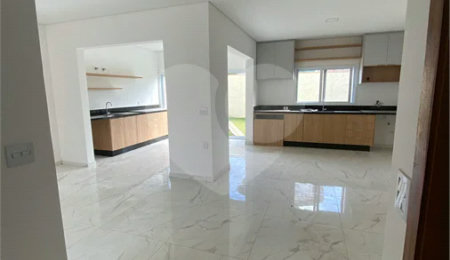 Casa à venda ou para alugar com 3 suítes no condomínio 14 Casas, Atibaia - SP