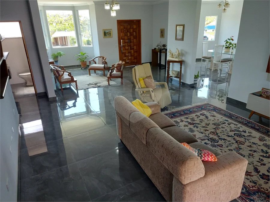 Casa de Alto Padrão no Residencial dos Lagos em Itupeva SP