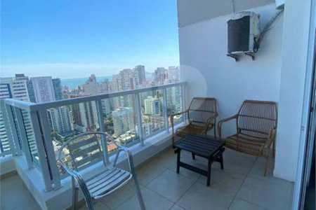 Cobertura no Edifício Emirado.