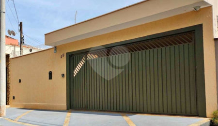 Casa à venda com 3 quartos, sendo 1 suíte,  em Romeu Santini, São Carlos, SP