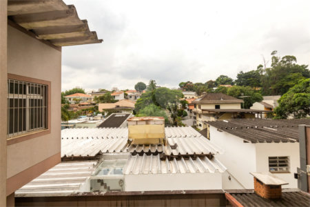 Sobrado à venda com 3 quartos, sendo 1 suíte, em Jardim Prudência, São Paulo, SP