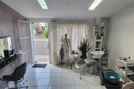 Casa a venda na rua Coronel Leopoldo Prado