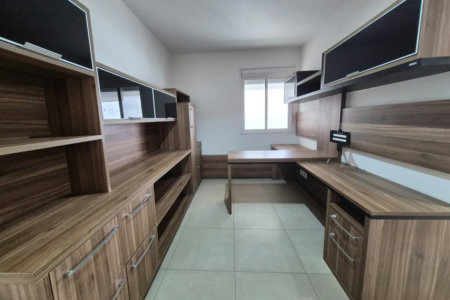Apartamento à venda ou para alugar, 110m² com 2 quartos, sendo 1 suíte, escritório e  vagas Condomínio Paulistano, São Paulo - SP