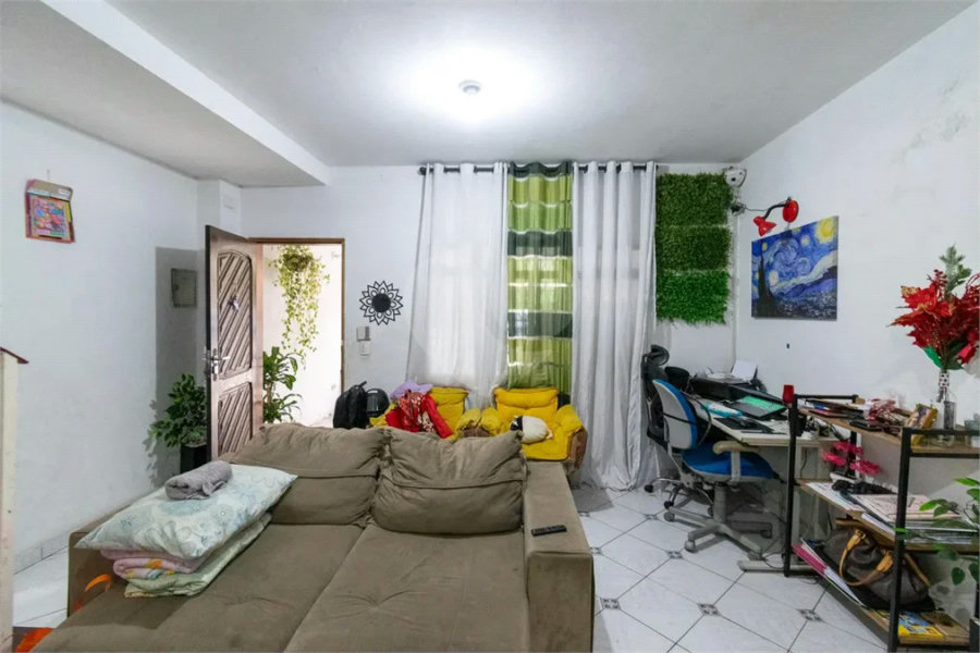 Casa à venda com 177m², 3 quartos e 2 vagas