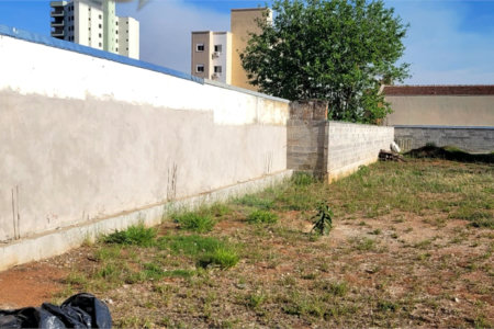 Terreno Padrão - Comercial para Venda no centro em São Carlos