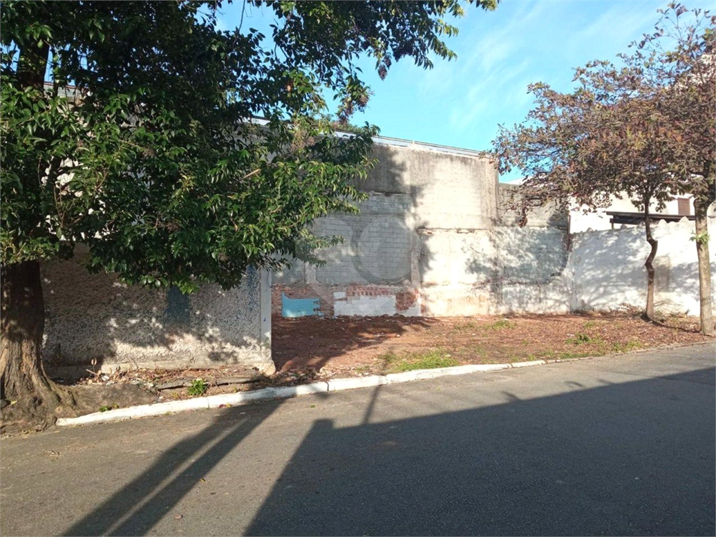 Excelente Terreno no Jardim Prudência, com 300 M² (10x30)