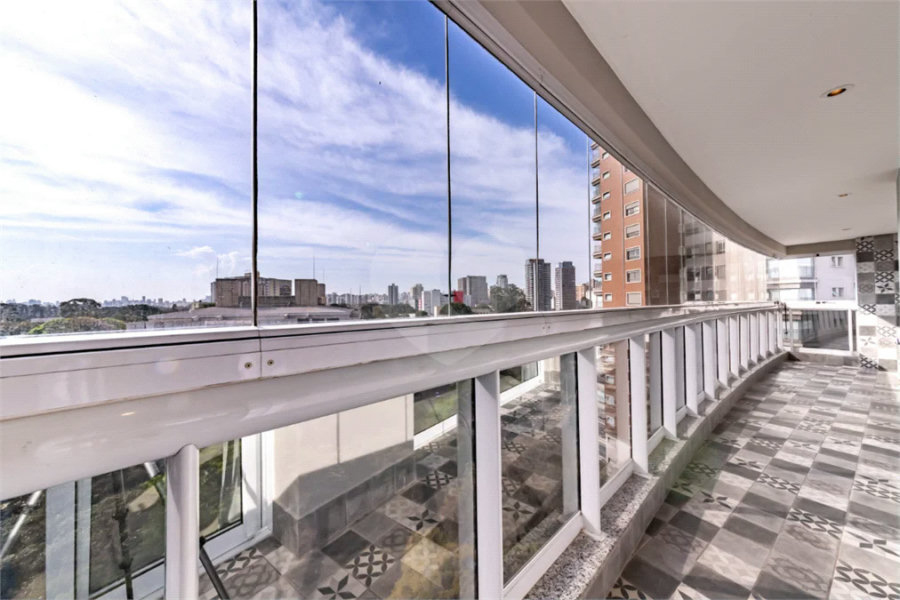 Vila Clementino - 161 m² | 2 dormitórios, com possibilidade de 3 | suíte master | 3 vagas | depósito