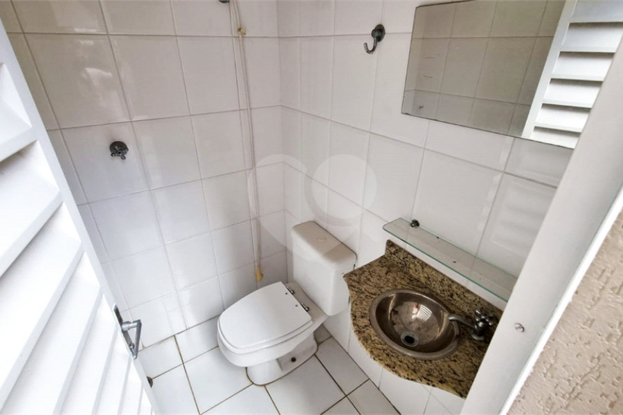 Sobrado com 4 suítes, 5 vagas e Piscina - Palmas do Tremembé