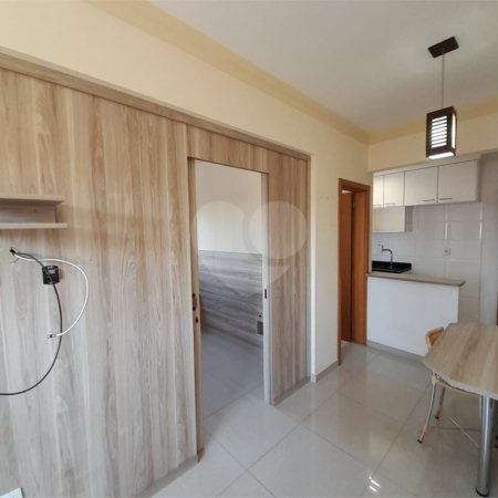 Apartamento à Venda ou para Locação no Edifício Marchal Estilo - São Carlos