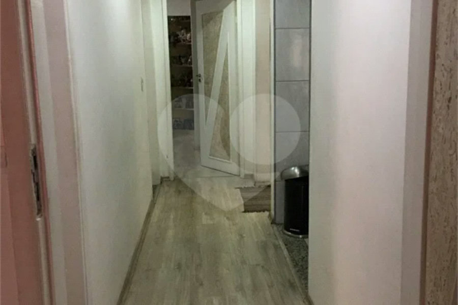 Casa 4 dormitórios, 3 vagas