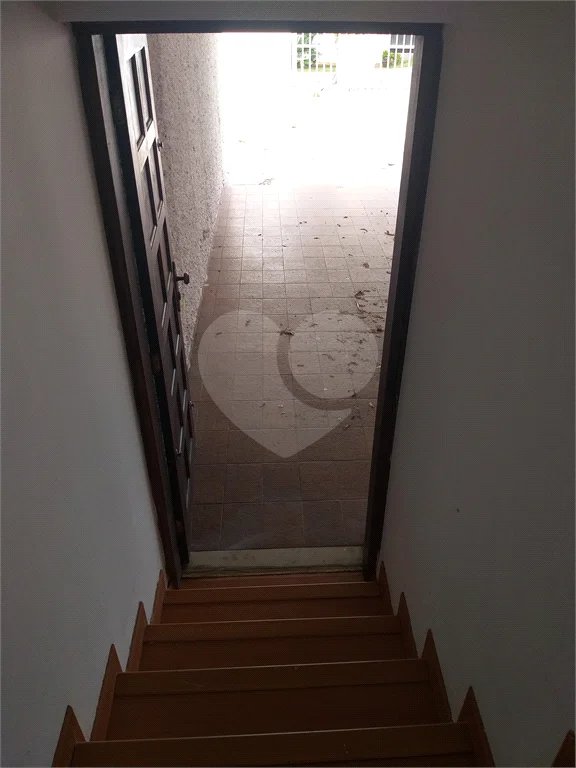 Casa à venda com 4 quartos, sendo 1 suíte,  no Centro, Vinhedo, SP