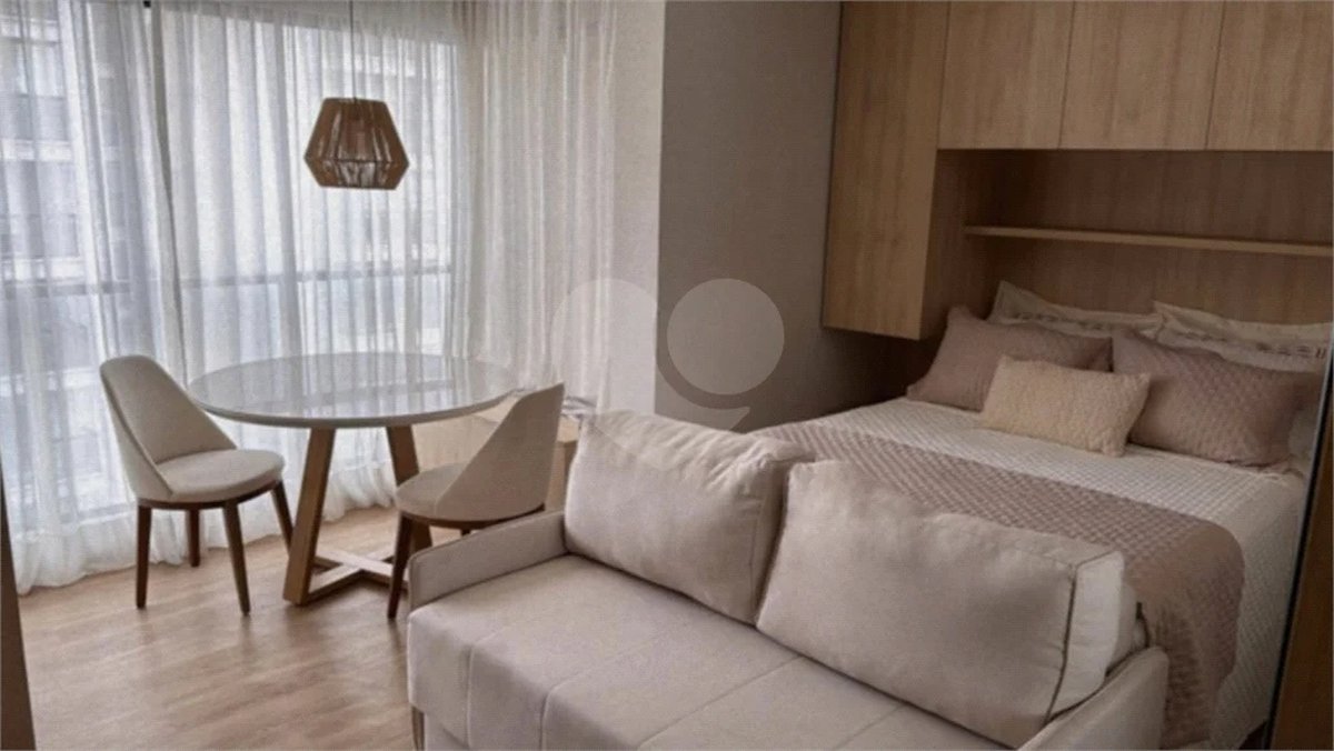 Apartamento à venda com 4 suítes em Vila Nova Conceição, São Paulo, SP