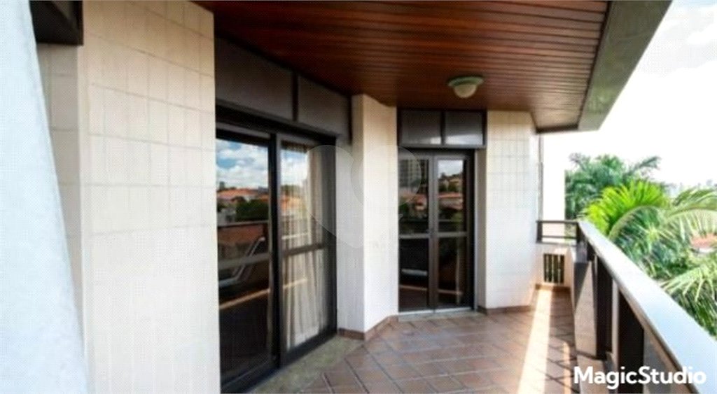 Apartamento 580m², 4 quatos, sendo 4 suítes, 5 vagas de garagem, à venda no Bosque da Saúde