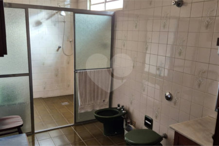 Casa Sobrado com varandas