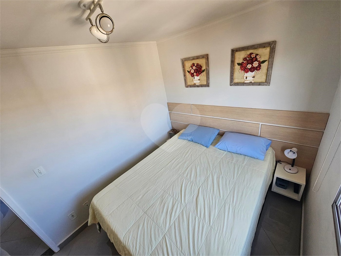 Excelente apartamento á venda de 2 dormitórios no CENTRO de São Carlos!