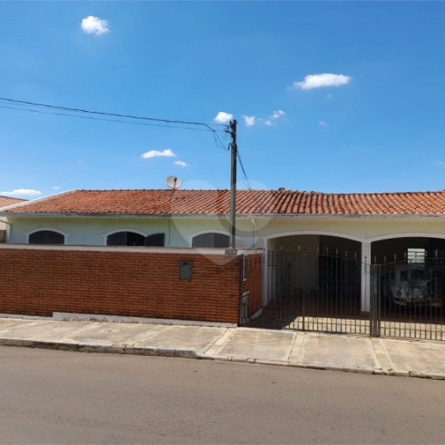 Casa à Venda na Vila Faria - São Carlos