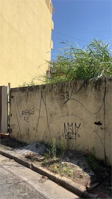 Terreno à venda em Jardim Rizzo, São Paulo, SP